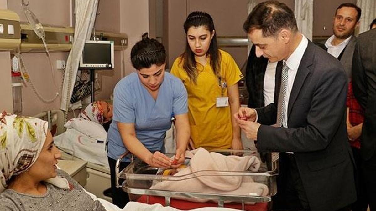 Diyarbakır'da 2020'nin 3 bebeği de erkek doğdu