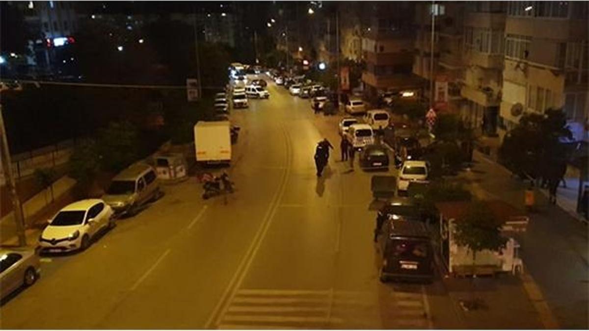 İzmir'de silahlı saldırı: 2 ölü