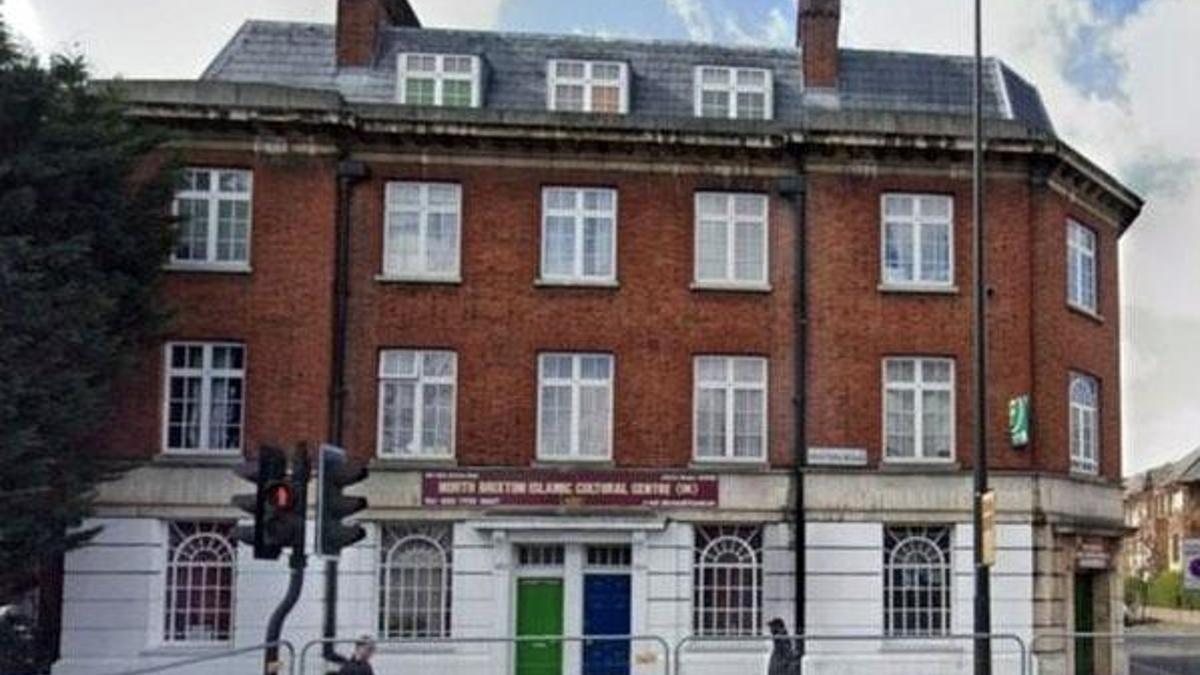 Londra'da camilere çirkin saldırı!