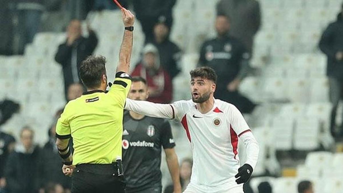 PFDK'dan Barrow, Nadir ve Yasin'e 2 maç ceza