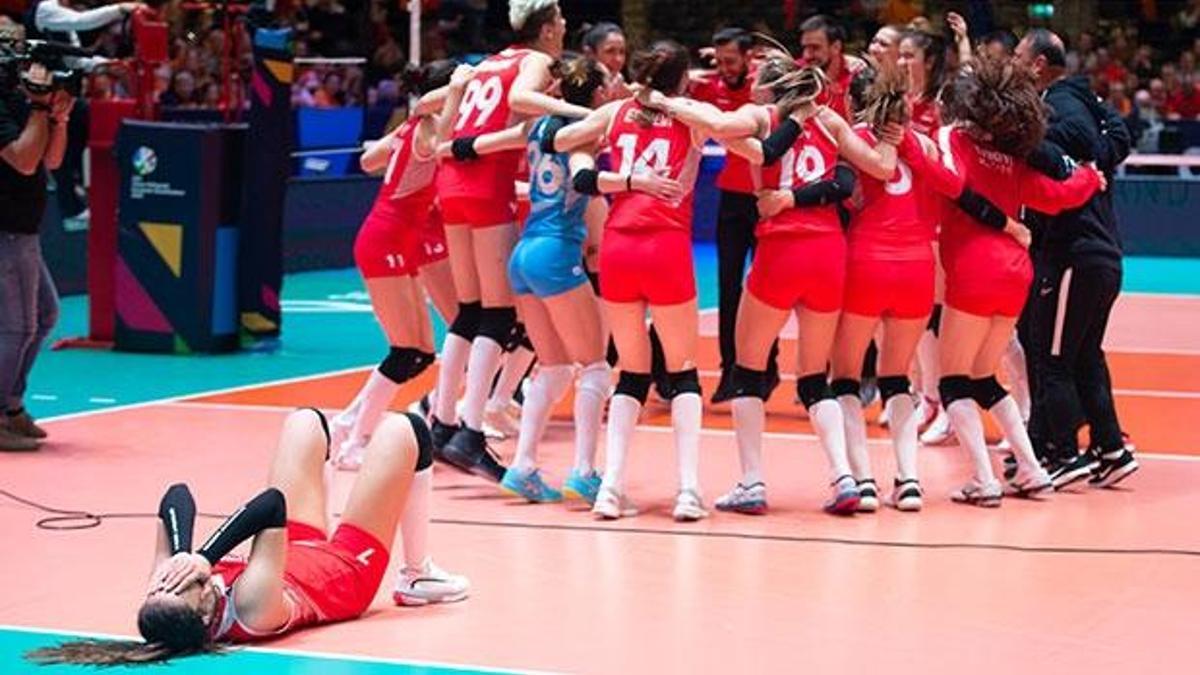 Tebrikler Filenin Sultanları! Polonya - Türkiye maç sonucu: 2-3