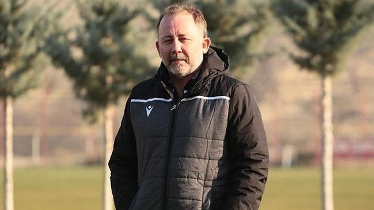 Sergen Yalçın Beşiktaş'tan o ismi istedi! "Verin parlatayım"