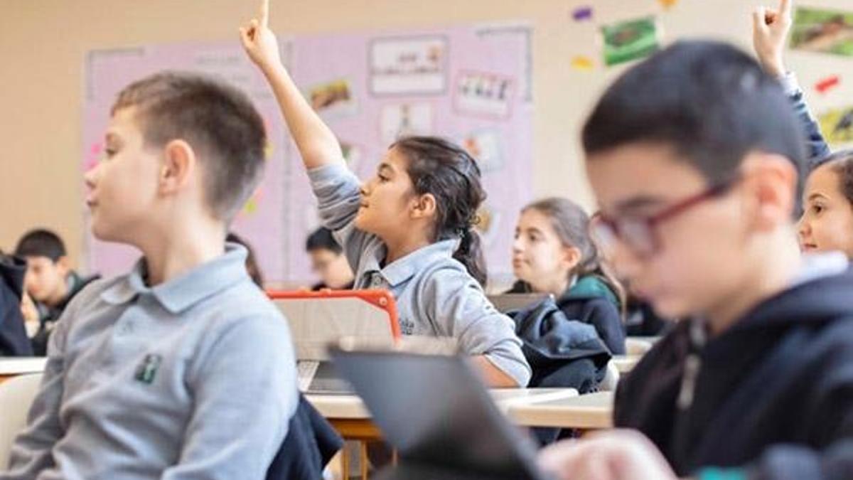 Darüşşafaka Sınavı başvuruları başladı! Darüşşafaka sınavı ne zaman? Başvurular ne zaman bitiyor? Kimler başvurabilecek?