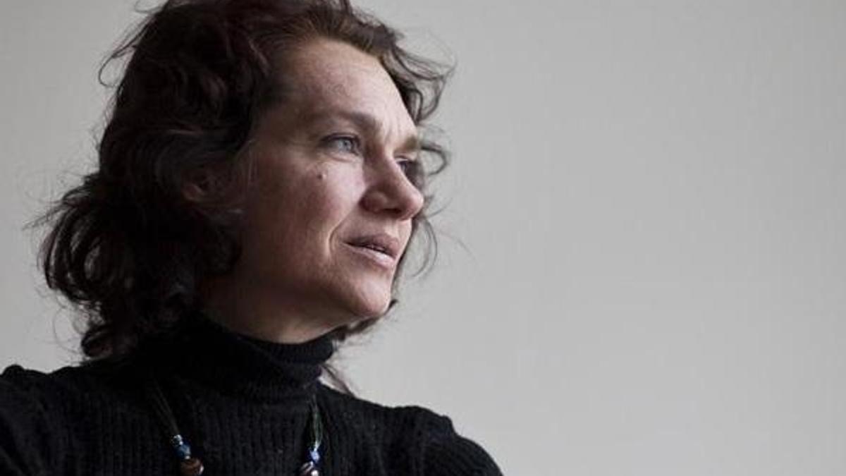 Aslı Erdoğan'ın 9 yıla kadar hapsi istendi