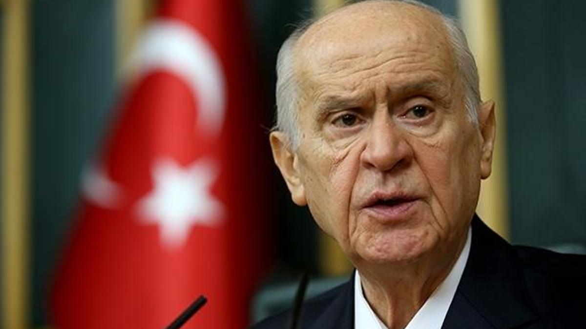 MHP lideri Bahçeli'den sert sözler: Düşmemizi bekleyenler çok bekler