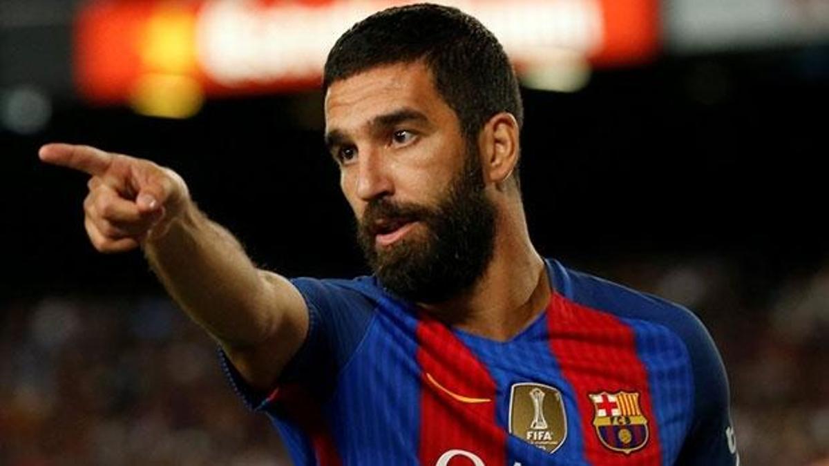 Arda Turan'dan açıklama: Gerçekle alakası yoktur