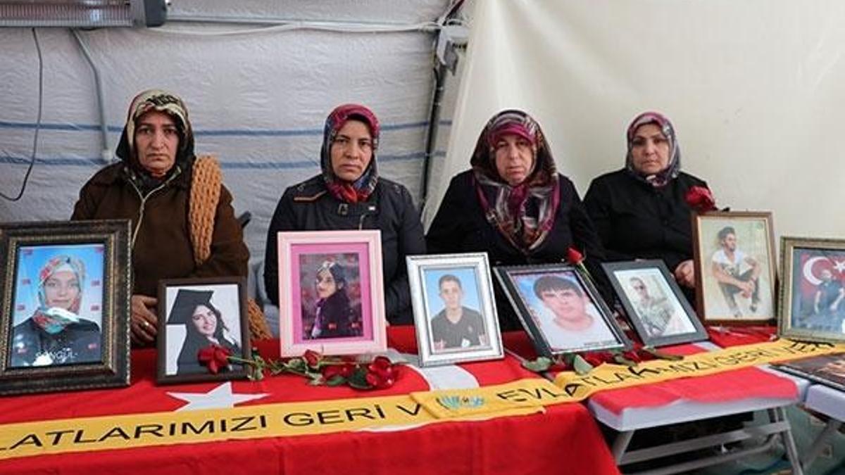 Diyarbakır annelerinin oturma eylemine katılım artıyor!
