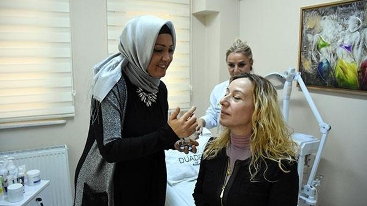 Babası için ürettiği kremin ihracatına başladı