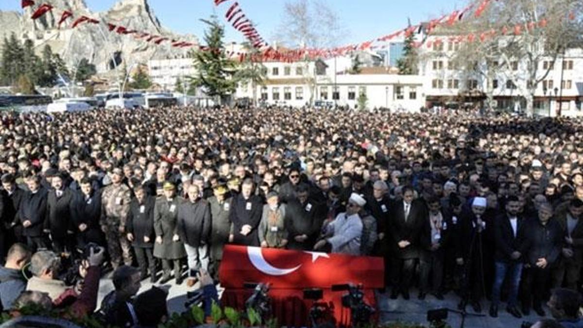 Barış Pınarı Harekatı şehitleri son yolculuklarına uğurlandı!