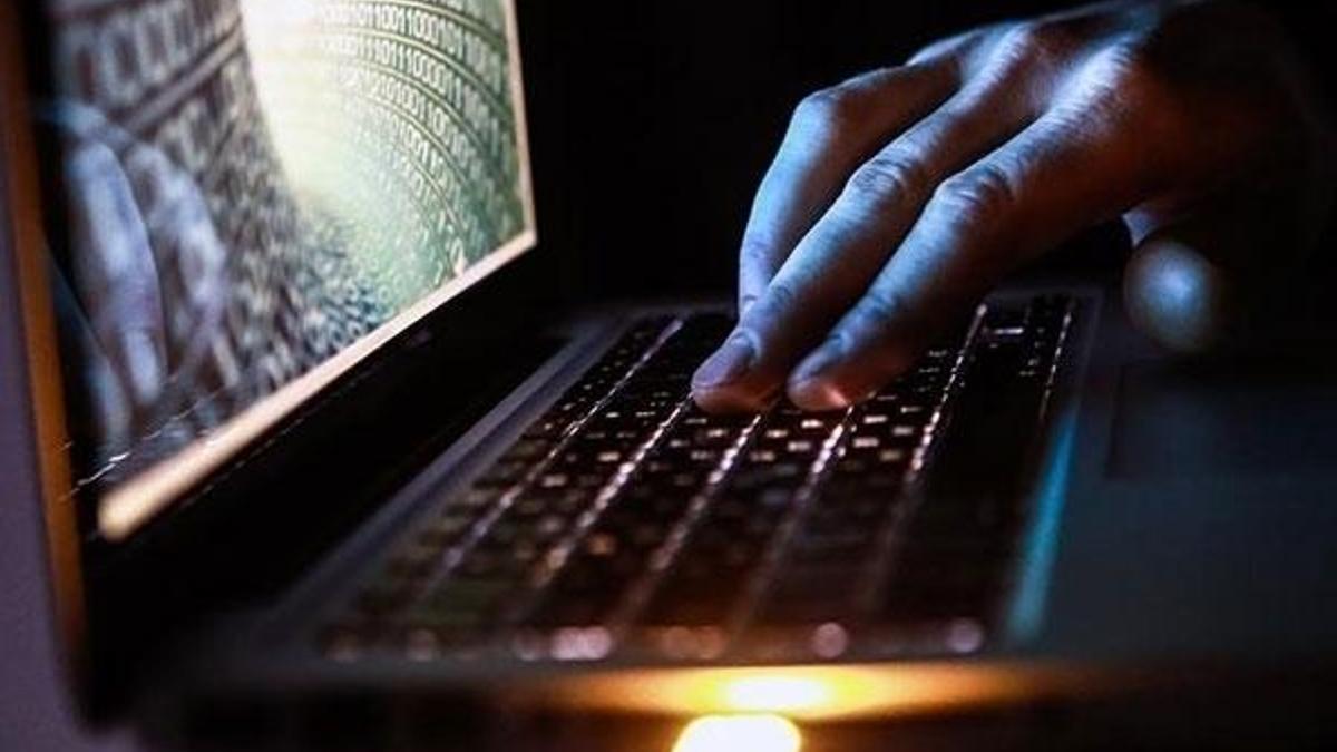 Türk hackerlar Yunanistan'ı hackledi!