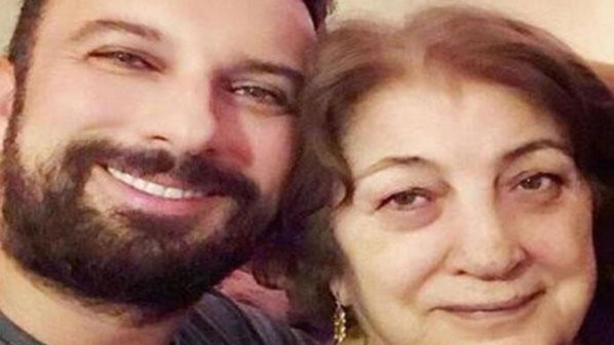 Megastar Tarkan'dan güzel haber! Annesi dün taburcu oldu