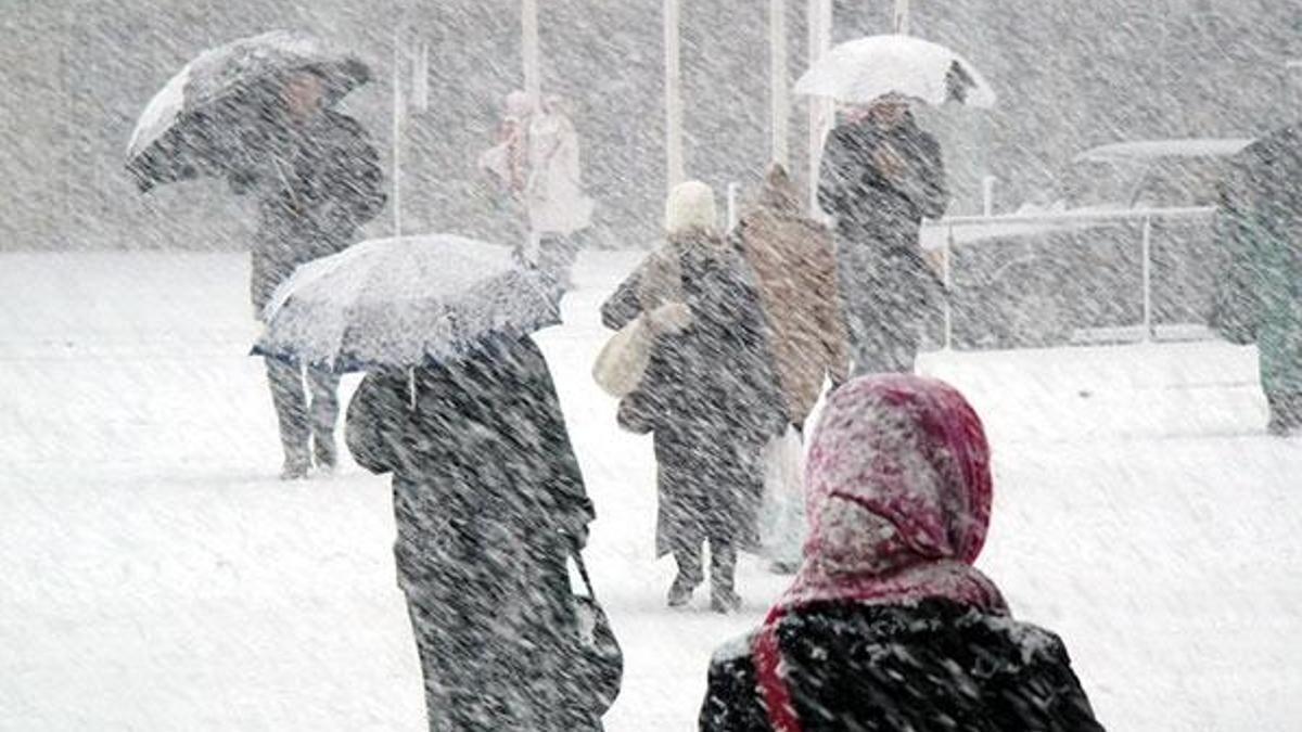 İstanbul'a kar ne zaman yağacak? Meteoroloji'den son dakika açıklaması