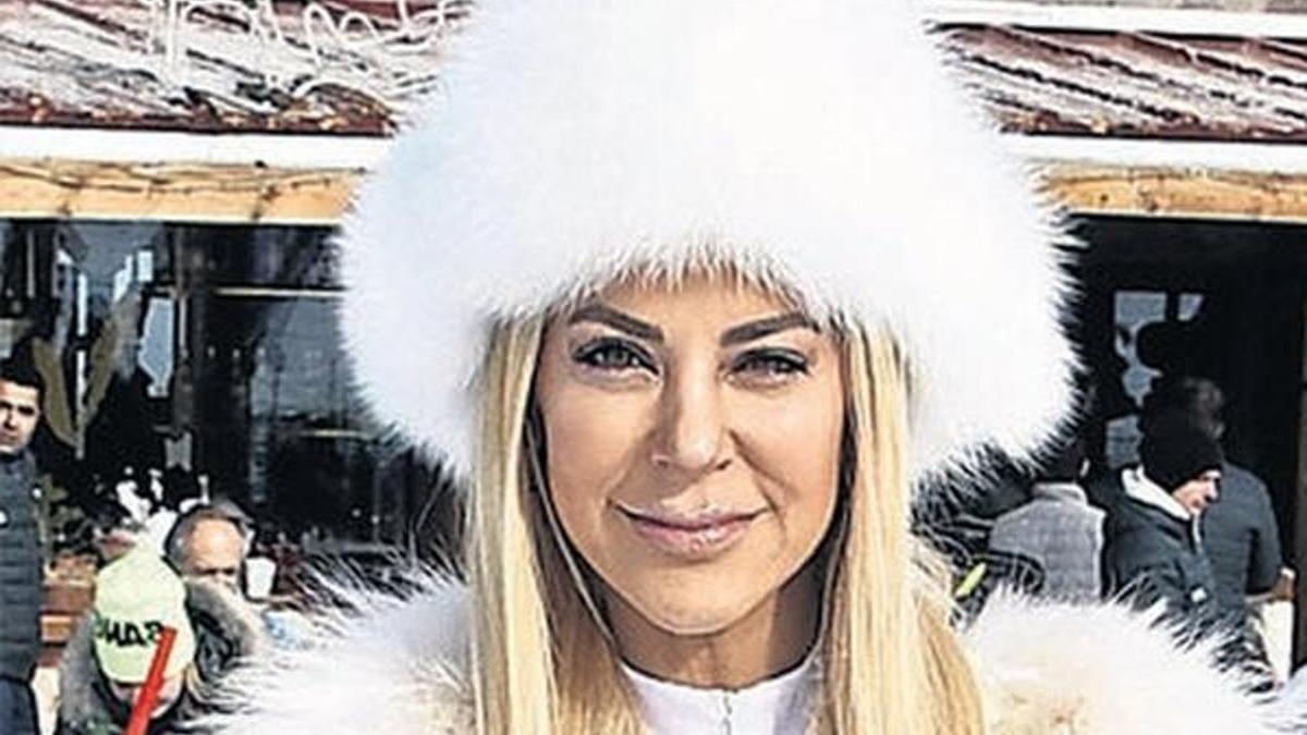 Burcu Şendir'in botları 15 bin TL