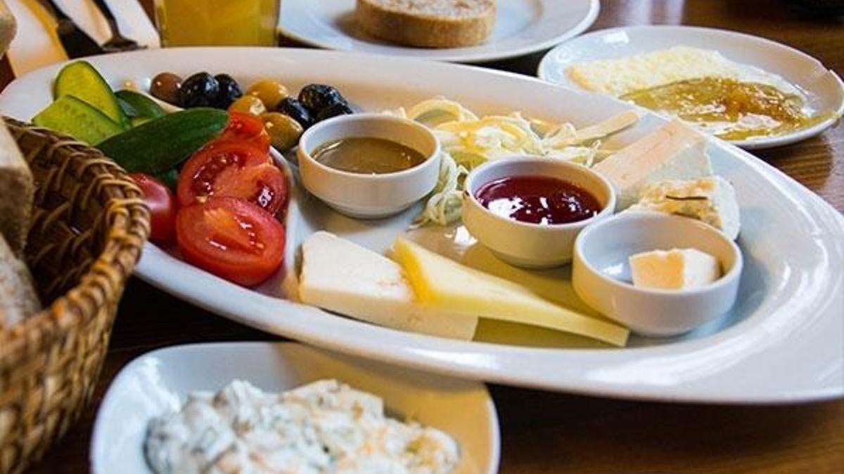 Kahvaltı yapmak sahiden 'gereksiz' mi?