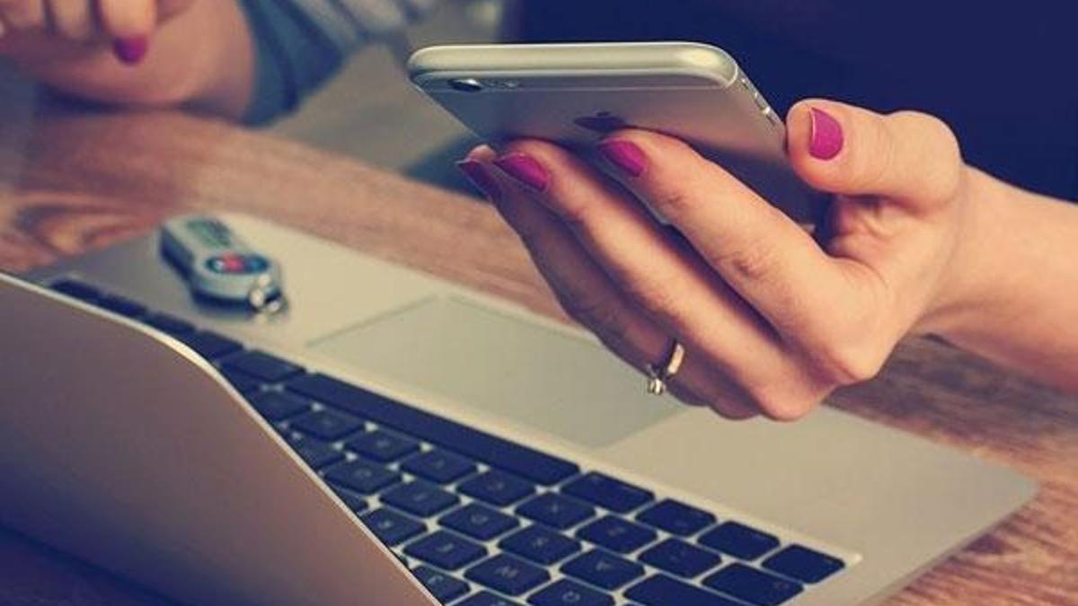 Teknoloji bağımlılığı tüketicileri tutarsız davranışa sevk ediyor