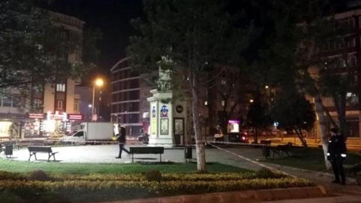 'Geline şiddet' kavgasında baba- oğul öldü, 3 kişi yaralandı