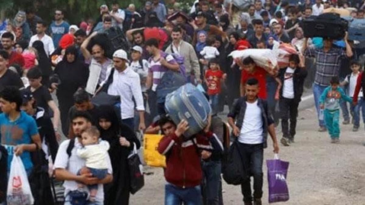Son 3  günde 31 bin sivil daha Türkiye sınırı göç etti