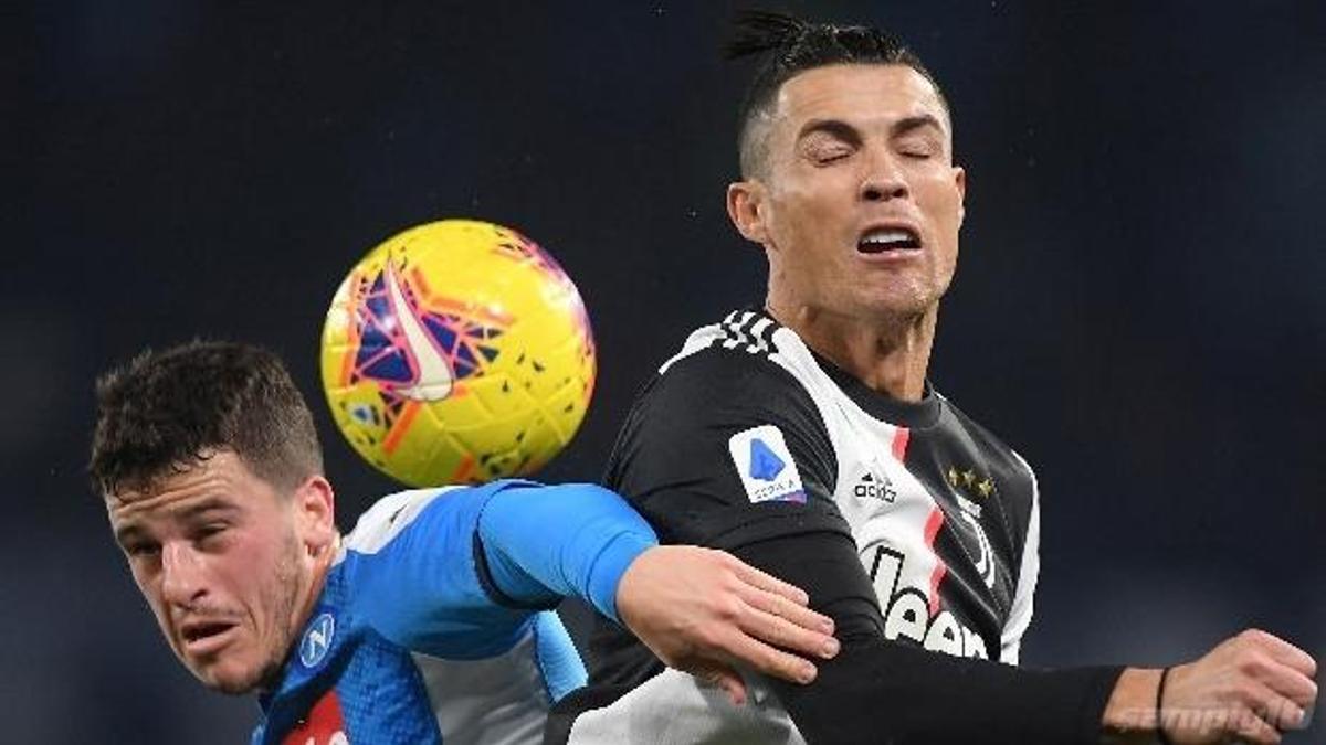 Serie A’da lider Juventus, Napoli deplasmanında kaybetti