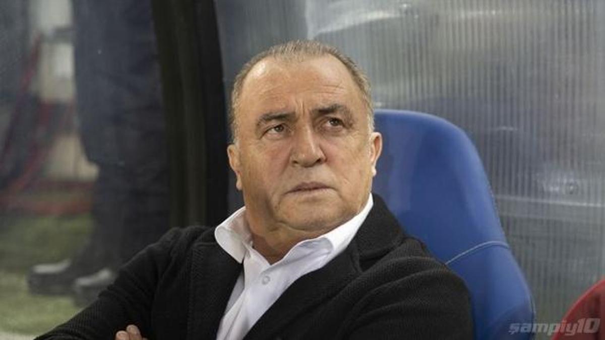 Galatasaray transferin son gününde büyük risk aldı!