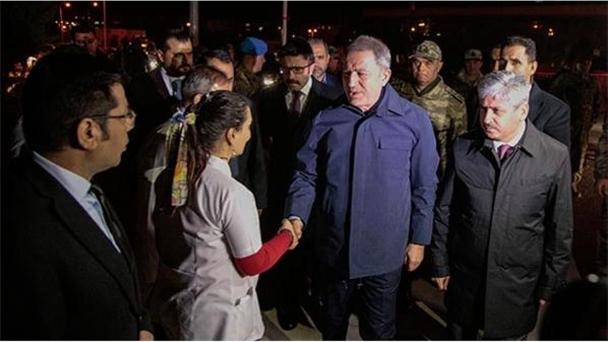 Akar ve TSK Komuta Kademesi'nden yaralı askerlere ziyaret
