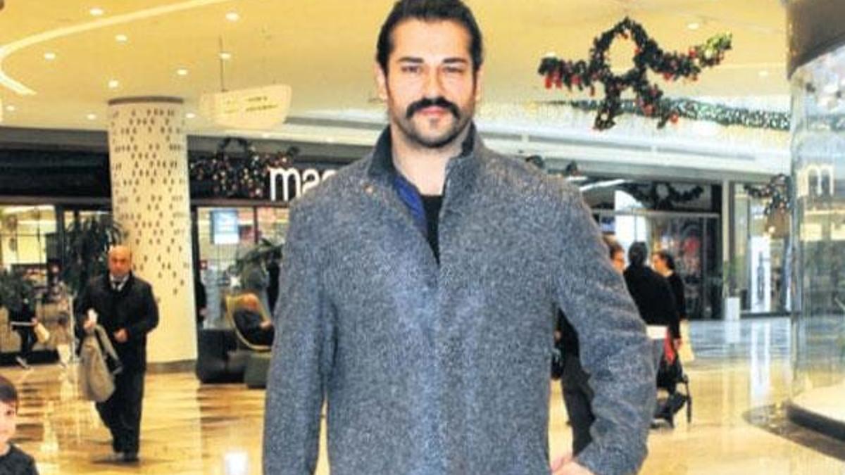 Burak Özçivit: Haberler üzüyor!