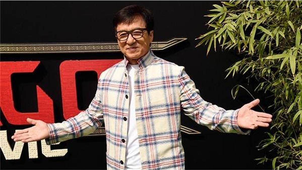 Jackie Chan’den ilginç korona virüsü açıklaması!