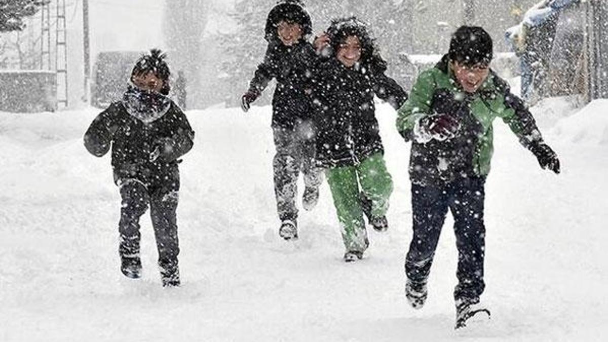 Pazartesi hangi illerde kar tatili var? 10 Şubat hangi illerde okullar tatil? (Bugün okullar tatil mi?)