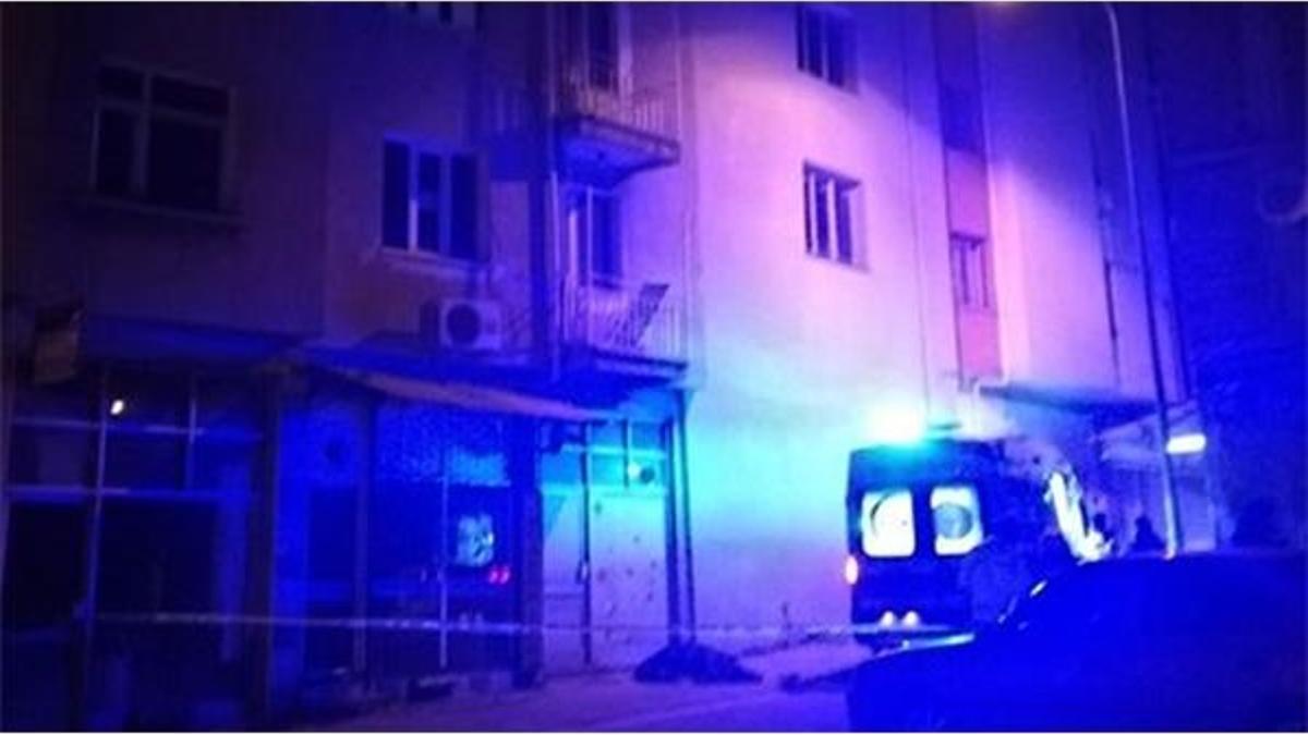 Çatı katından düşen kadın, öldü