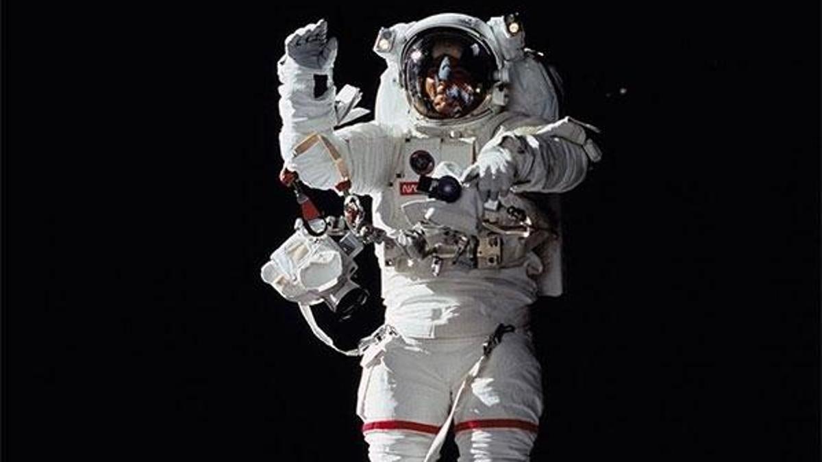 NASA astronot alıyor! Yılda 160 bin dolar...