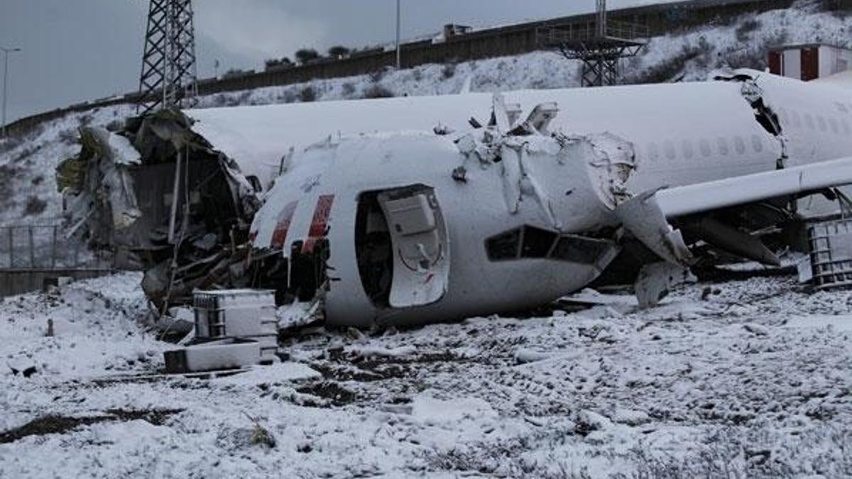 Pistten çıkan uçak soruşturması! Kabin memurları şikayetçi olmadı
