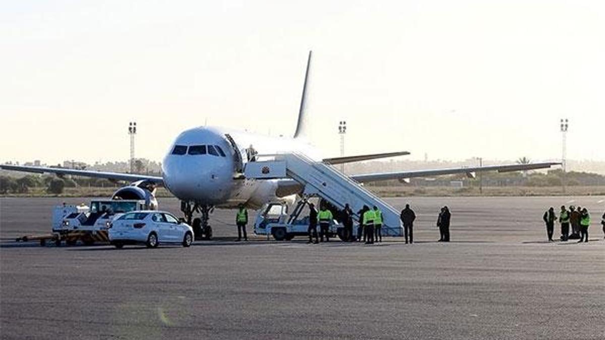 Trablus Mitiga Havalimanı'nda uçuşlar durduruldu