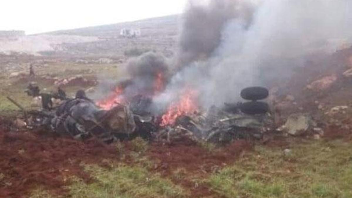 Esed rejimine ait helikopter düşürüldü