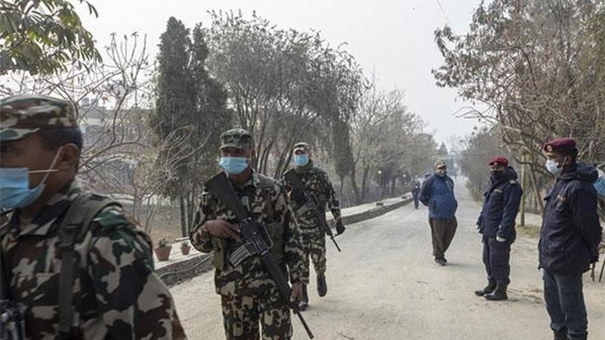 Nepal, Çin'de bulunan 175 vatandaşını tahliye etti