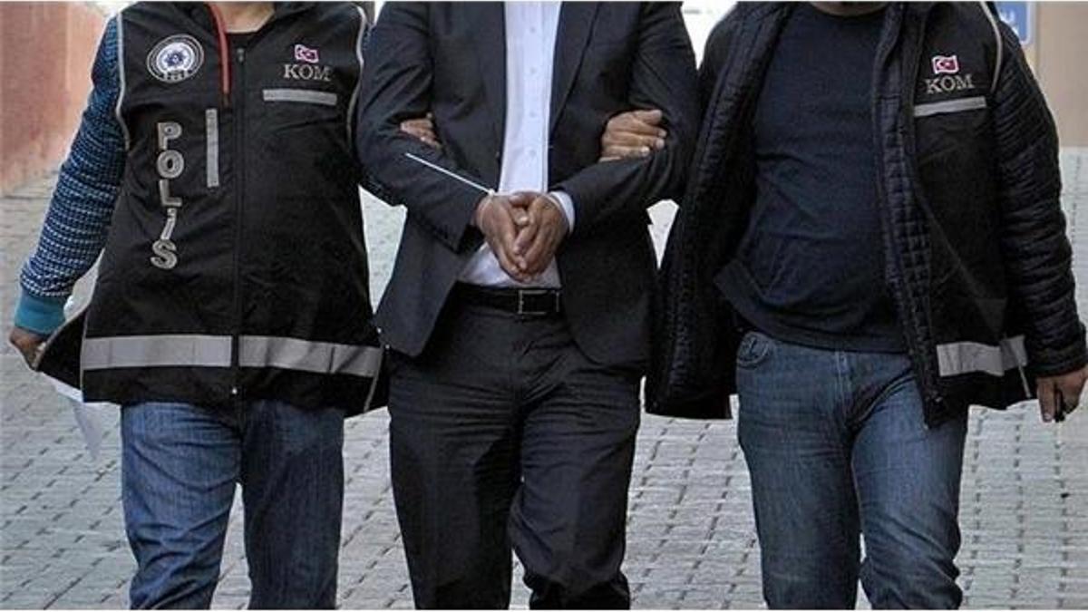13 ilde FETÖ operasyonu: 4 tutuklama