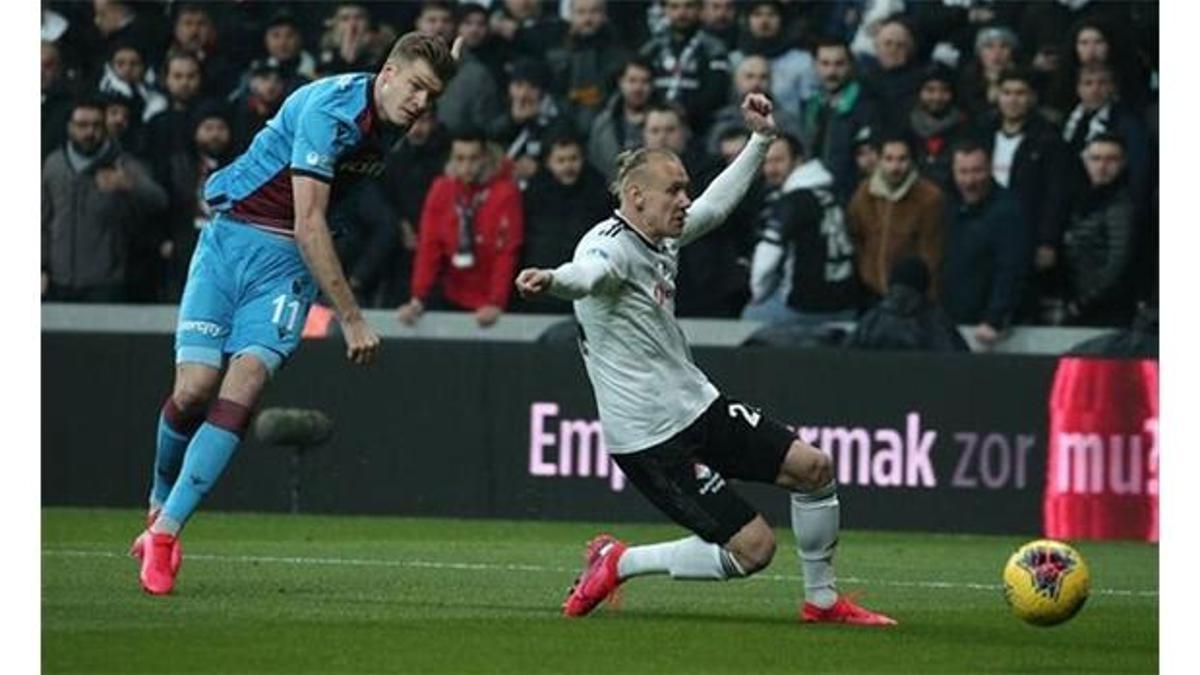 Sörloth Beşiktaş'a karşı tarih yazdı