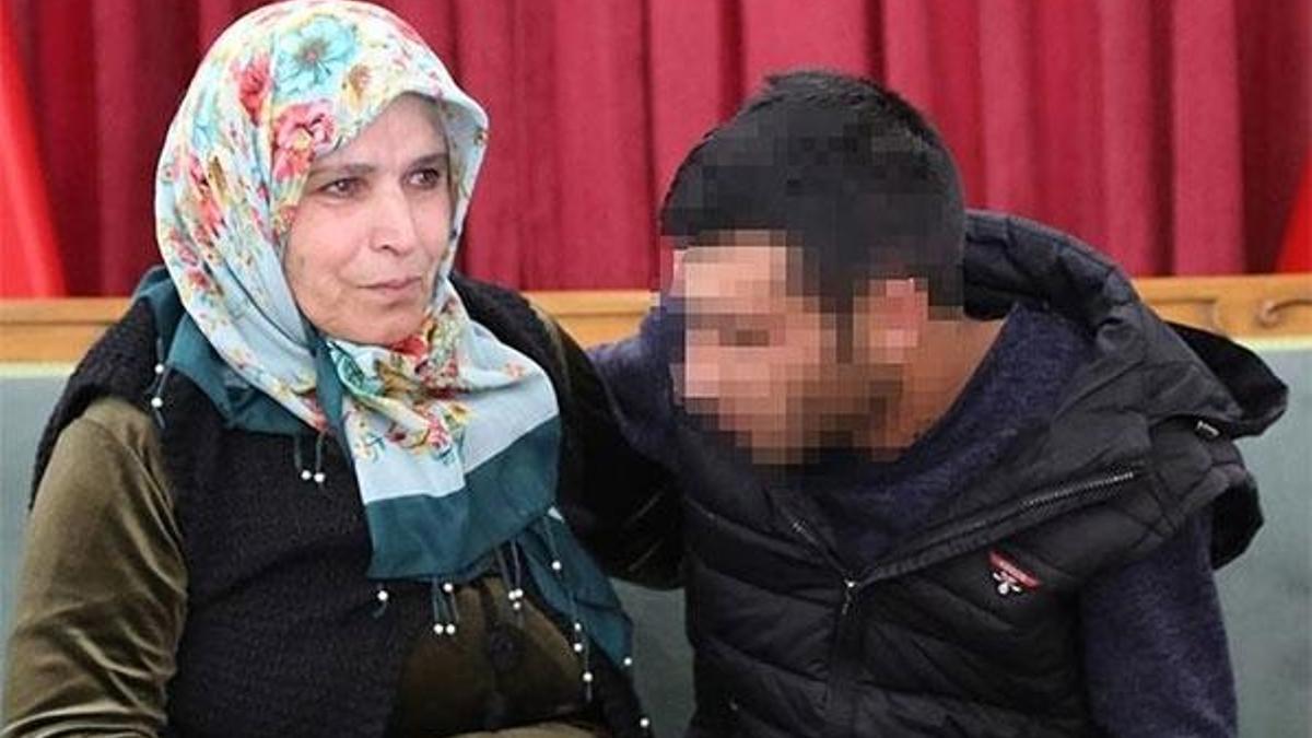 HDP önünde eylem yapan bir aile daha evladına kavuştu