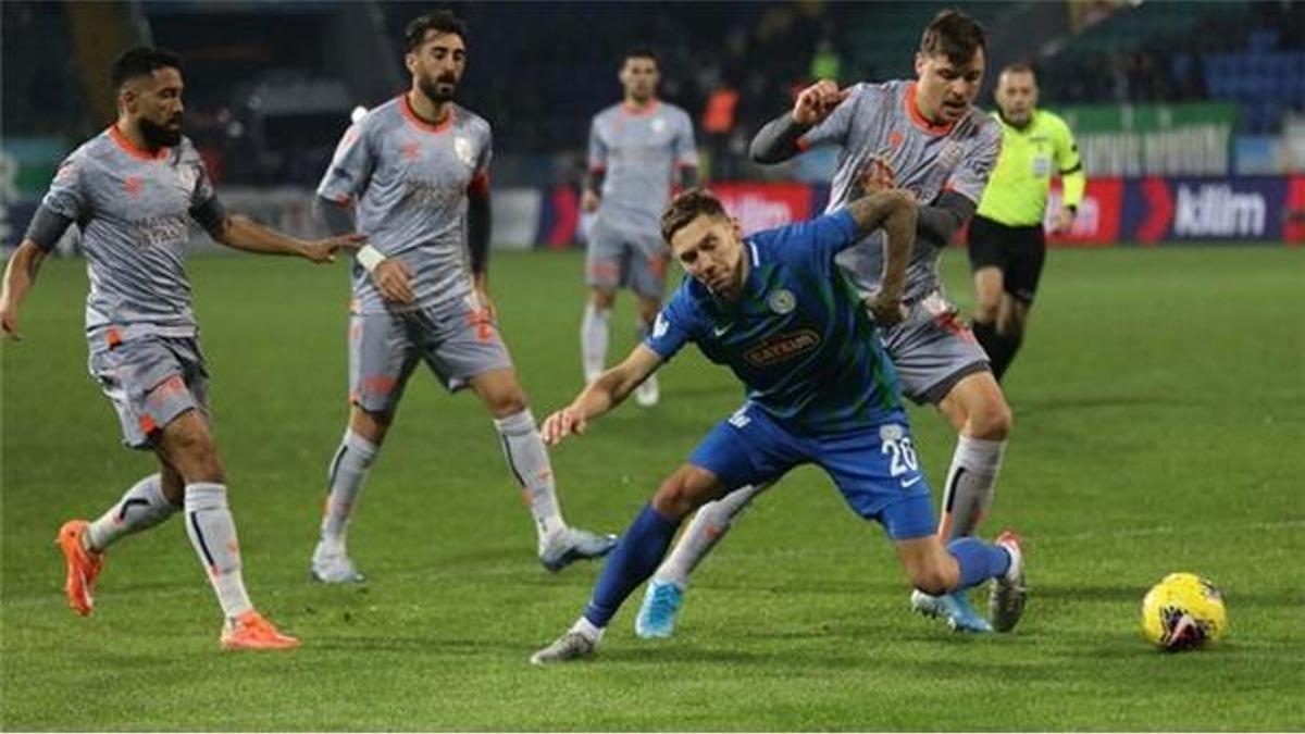 Çaykur Rizespor - Başakşehir: 1-2