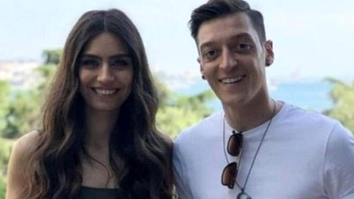 Mesut Özil ve Amine Gülşe'nin bebeğinin cinsiyeti belli oldu