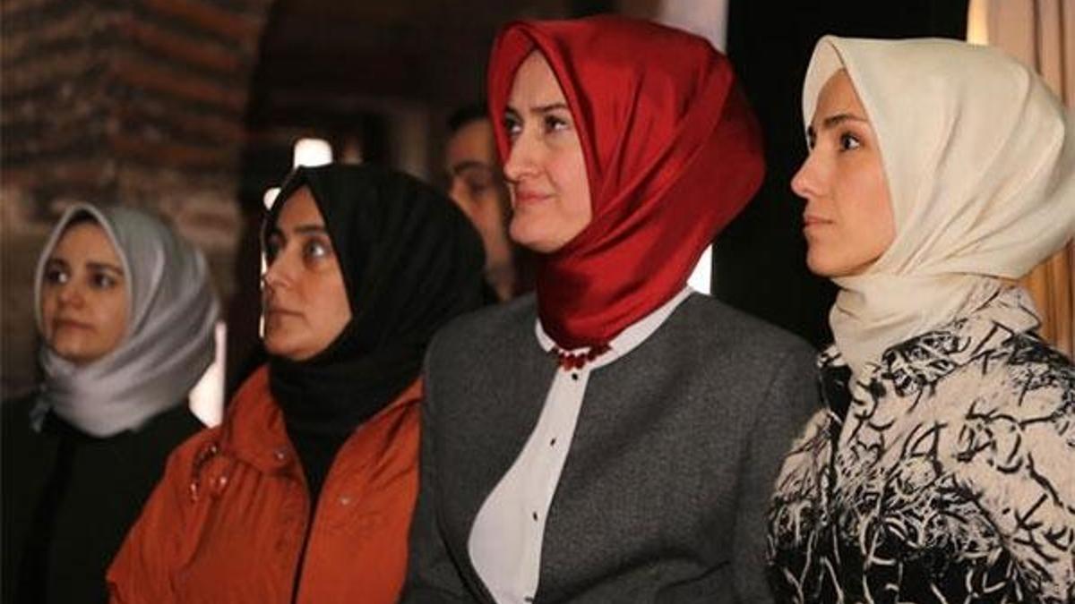 "Böyle Daha Güzelsin" sergisinin basın gösterimi yapıldı