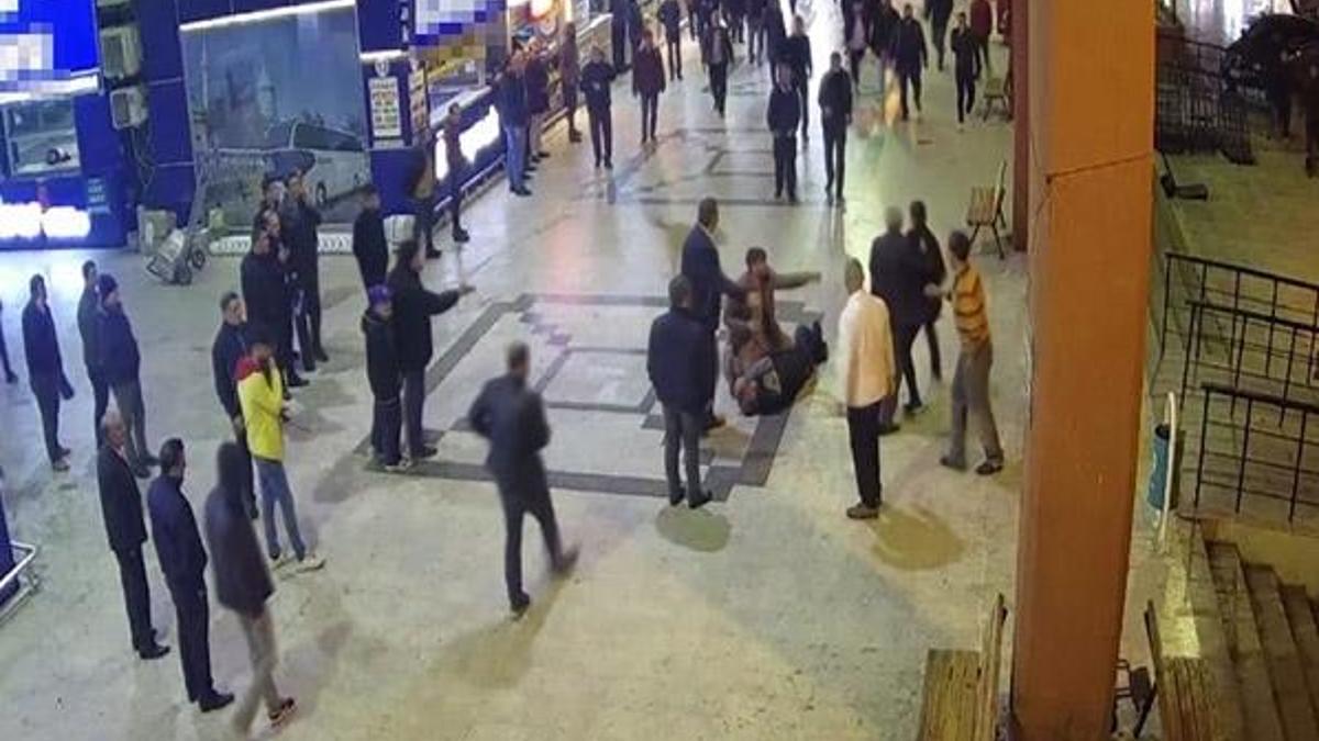 Otogardaki silahlı kavga güvenlik kamerasında!
