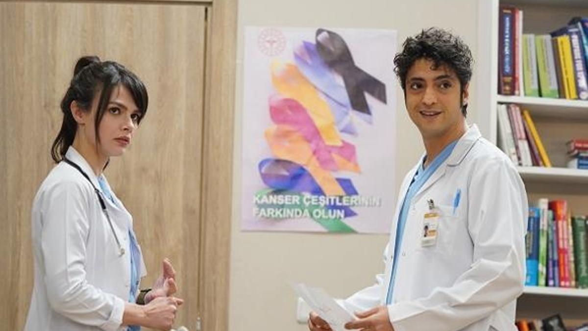 Mucize Doktor 25. bölüm fragmanı heyecan dolu! Nazlı Ali'yi yeni asistandan korurken, Beliz ile Kıvılcım 'savaş kılıçları' çekiliyor!