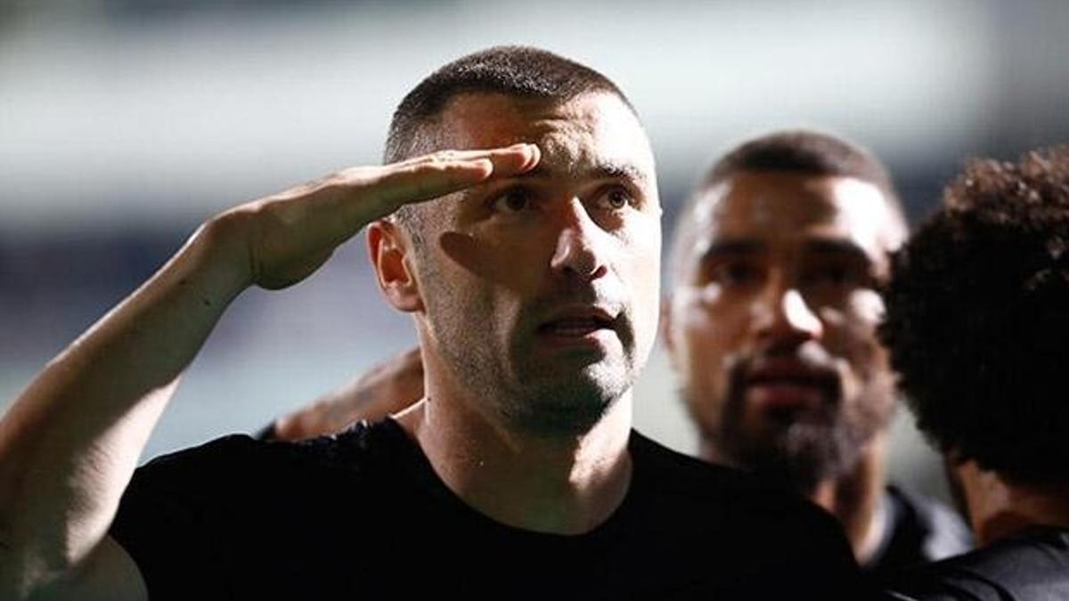 Burak Yılmaz: "Kalleşce bir saldırı, içimiz yandı"