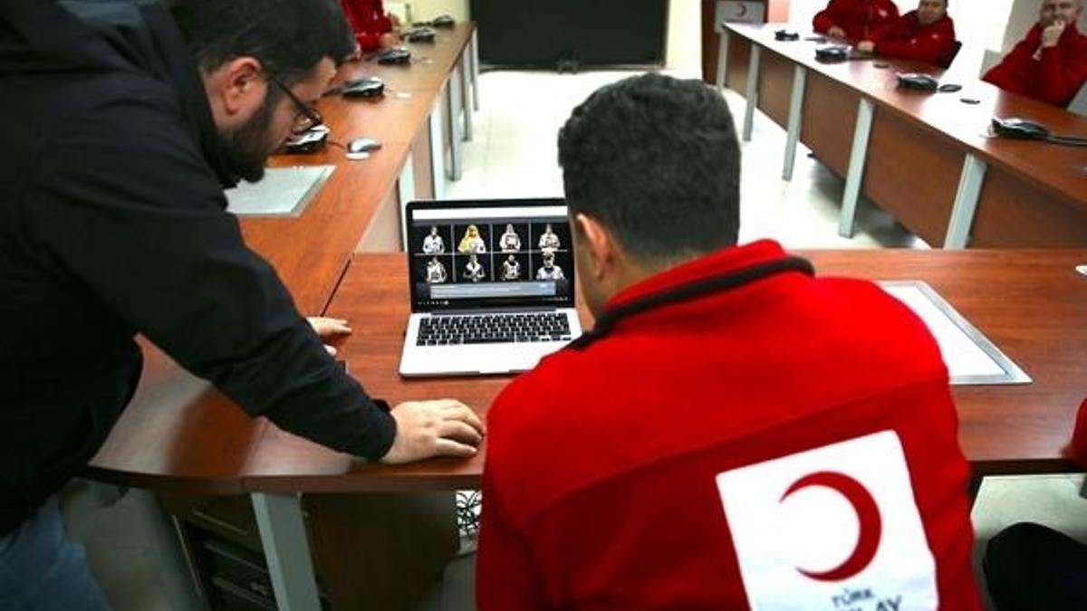 Kızılay KPSS şartsız sağlık personeli alımı yapacak! (Kızılay personel alımı şartları)