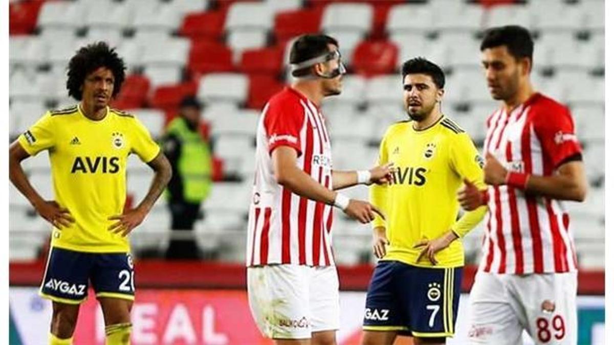 Fraport TAV Antalyaspor-Fenerbahçe: 2-2