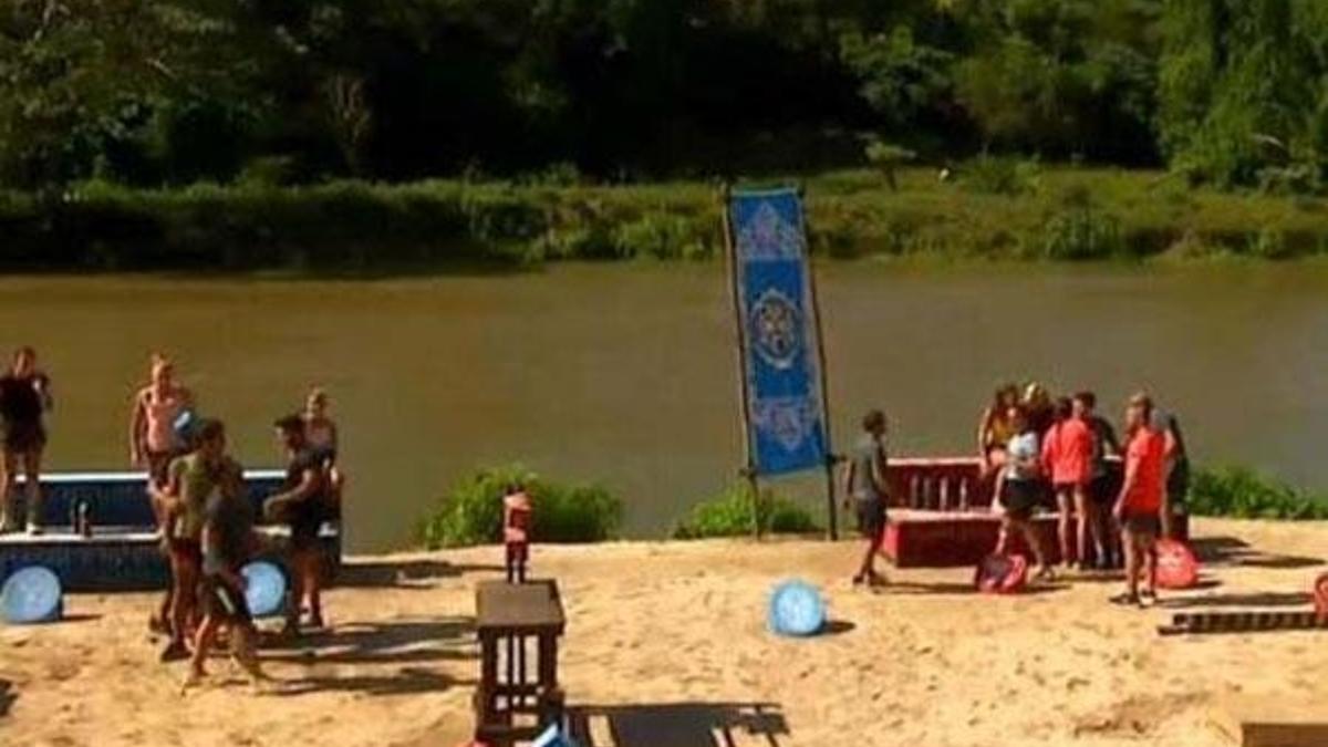 Survivor dokunulmazlığını hangi takım kazandı? Survivor ödül oyununda ödül kimin?