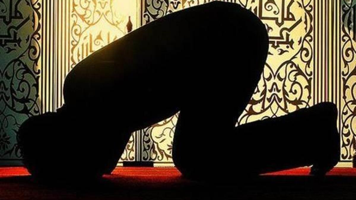 Yatsı namazı kılınışı - Yatsı namazı kaç rekat? Nasıl kılınır ve vakitleri
