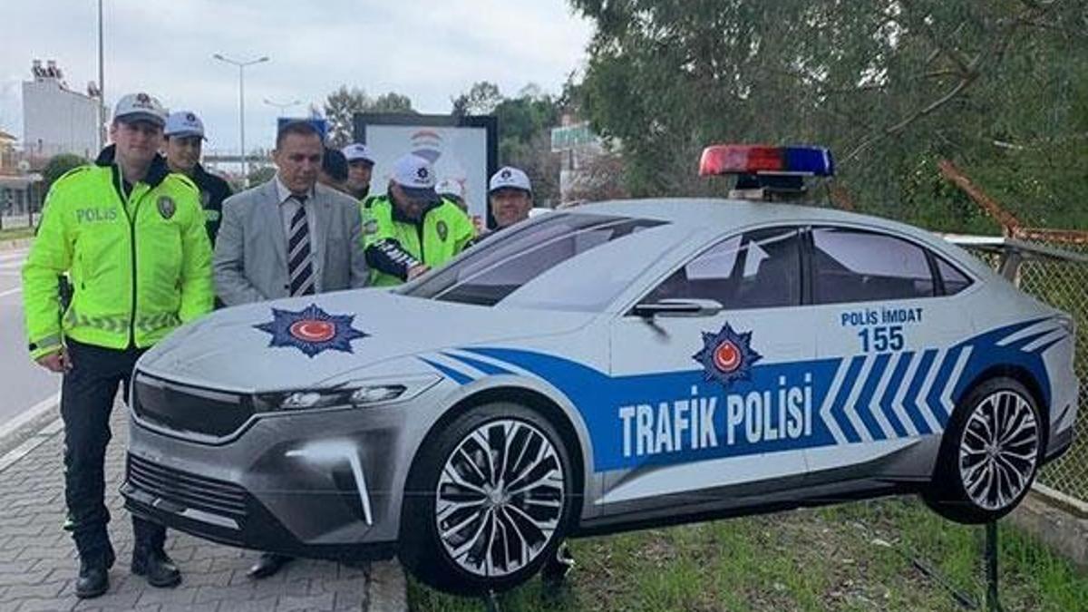 Türkiye'nin yerli otomobili yollarda!