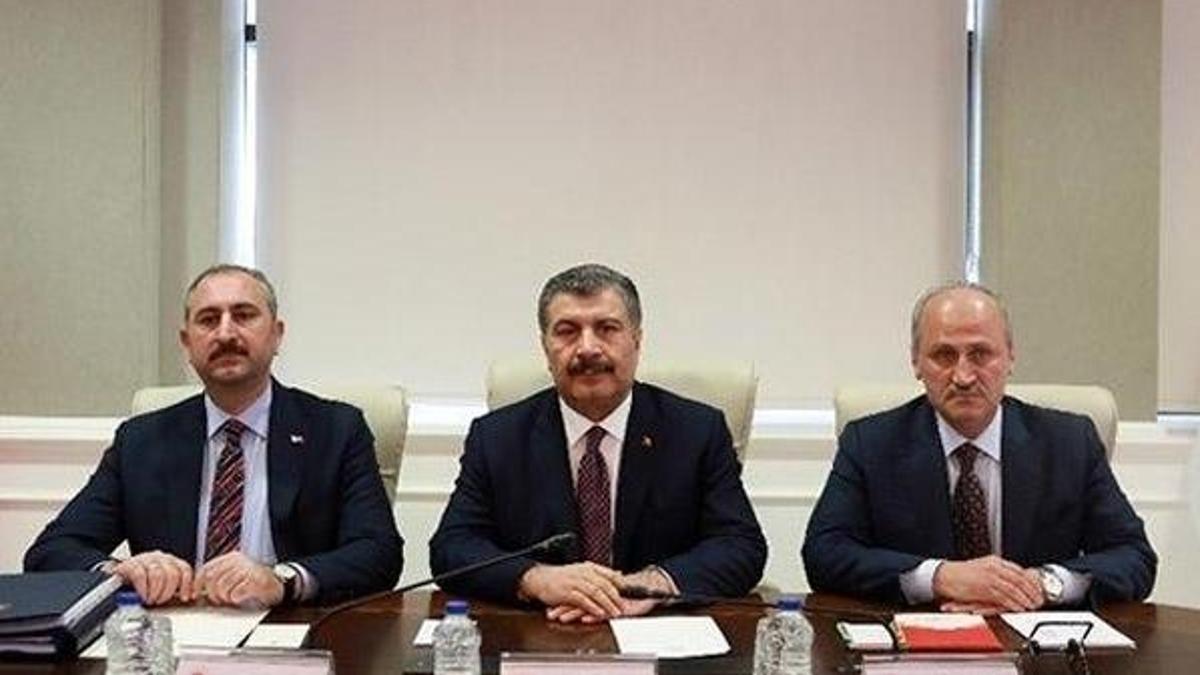 Türkiye'de corona virüs tespit edilen kişi sayısı 5'e yükseldi! 9 Avrupa ülkesine uçuş yasağı