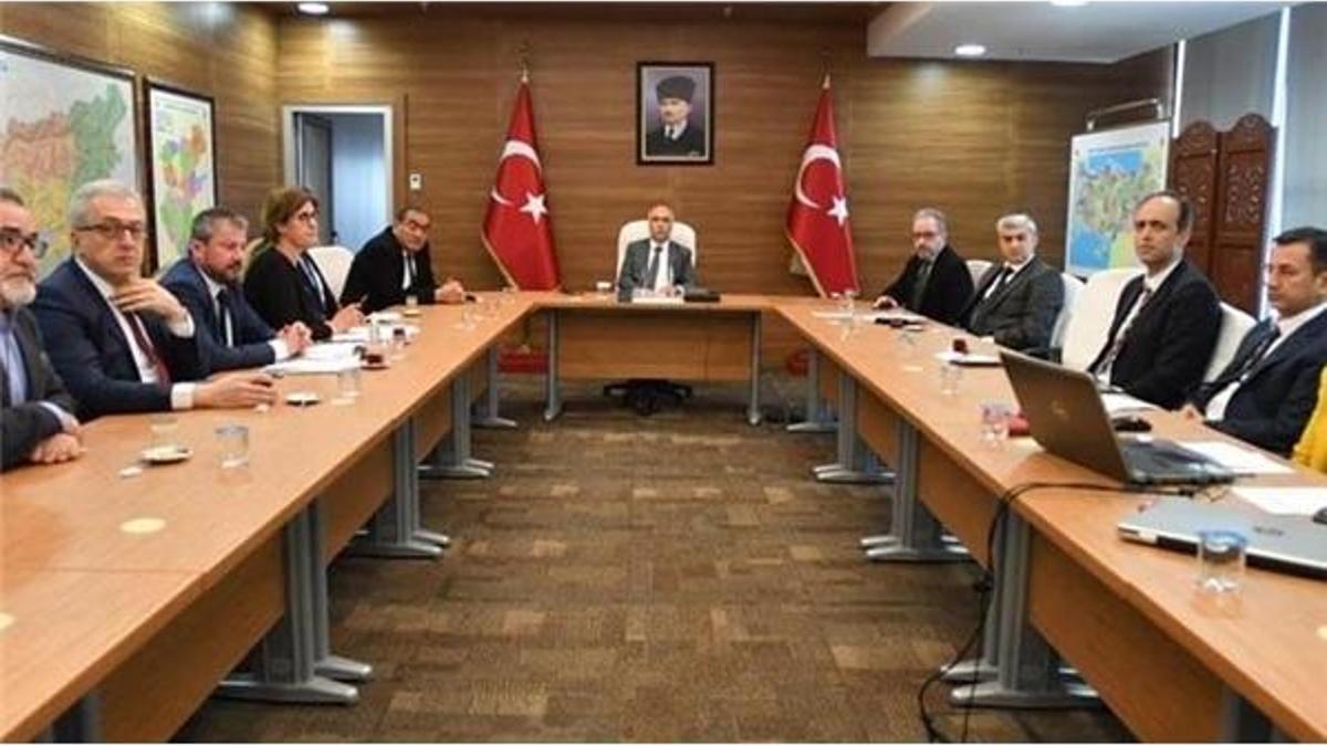 Denizli Valisi Karahan: 2 kişide corona virüs şüphesi var