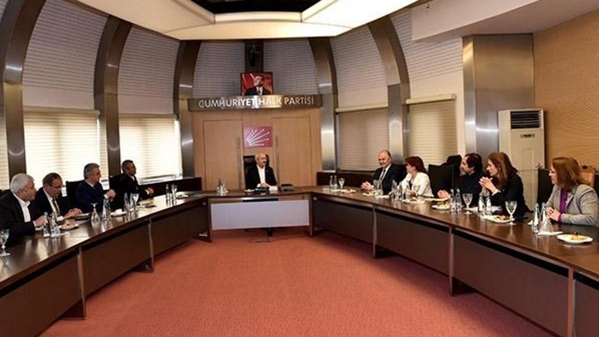 Kılıçdaroğlu, Türk Tabipleri Birliği heyetini kabul etti